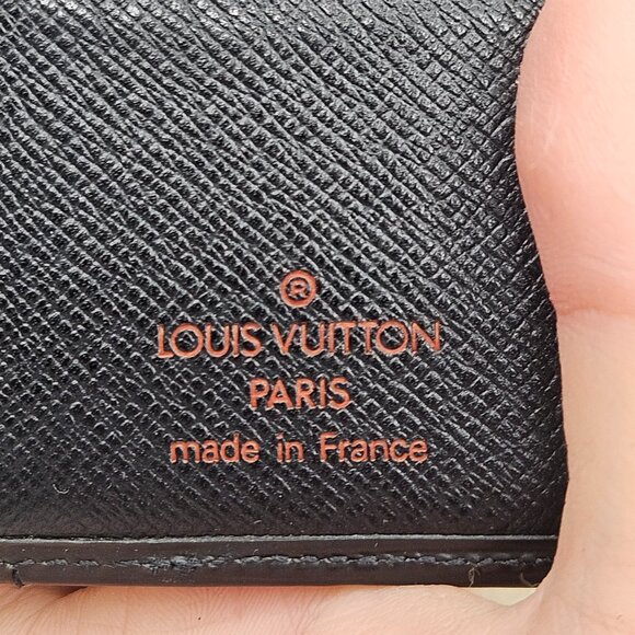 Louis Vuitton  Epi Black Pocket Organizer Wallet - Picture 3 of 17